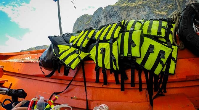 phi phi tour boat with life jackets