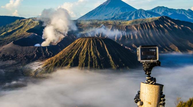 Hiking Mt. Bromo and the Sunrise Viewpoint [VIDEO]